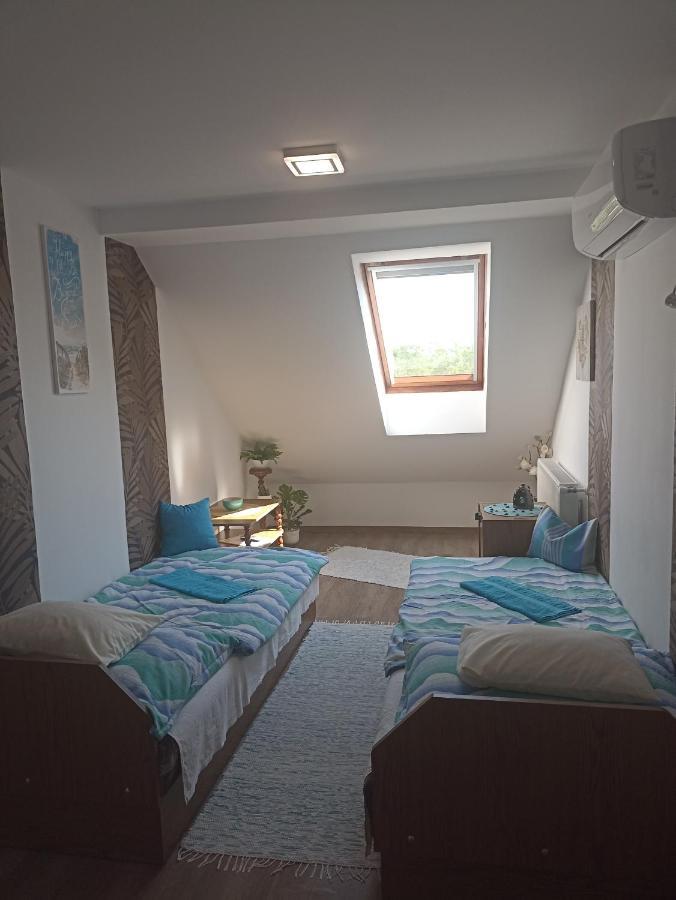 Appartamenti Delle Vacanze Keszthely Eksteriør billede